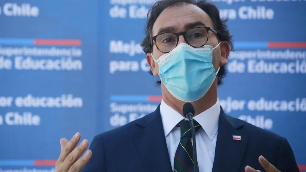 MINISTRO