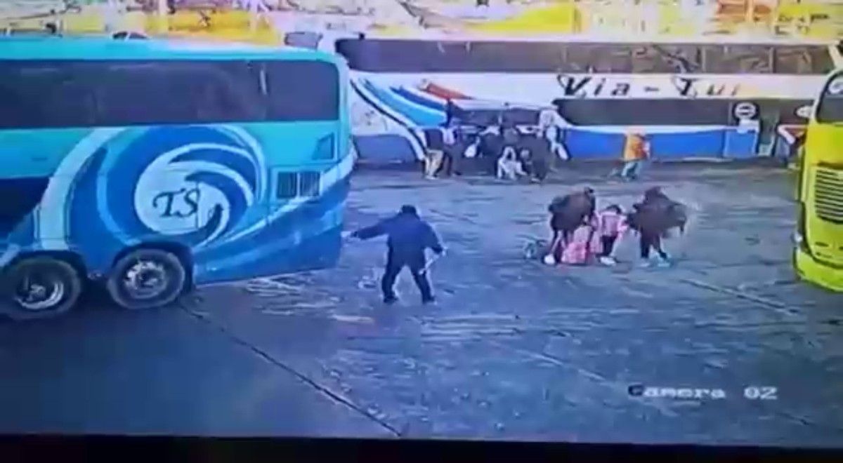 Video muestra cómo una Madre e hija se salvaron de milagro tras ser ...