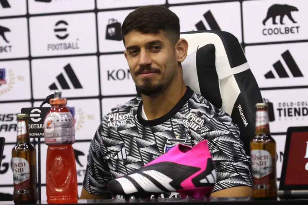 Presentacion del nuevo jugador de Colo Colo 8/02/2023