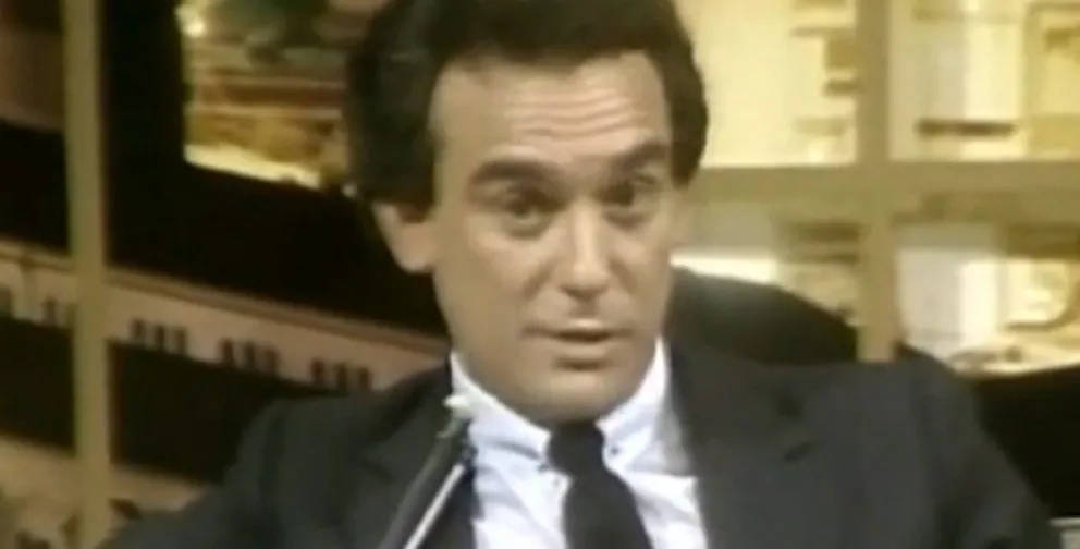 César Antonio Santis